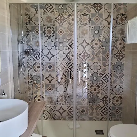Briosa 3*
